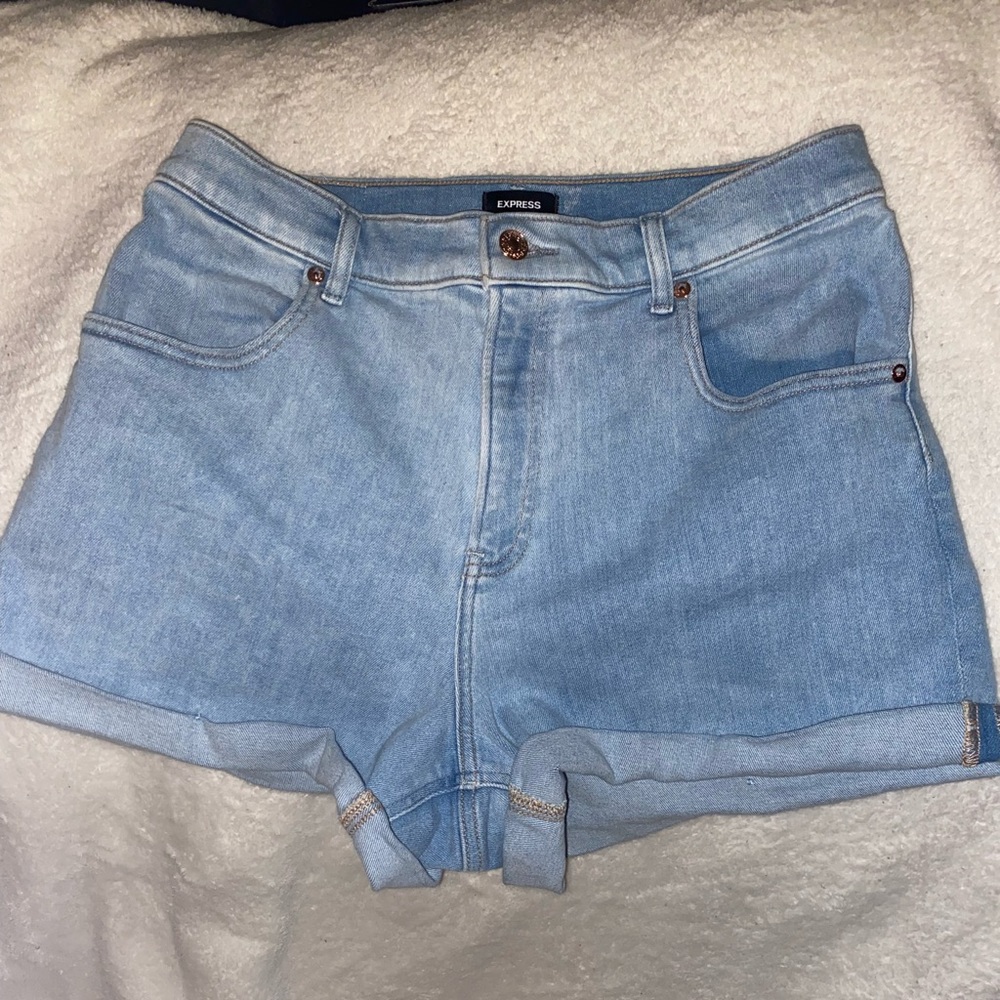 EXPRESS Size 12R Mom Shorts Super High Rise Jean Shorts High Waisted